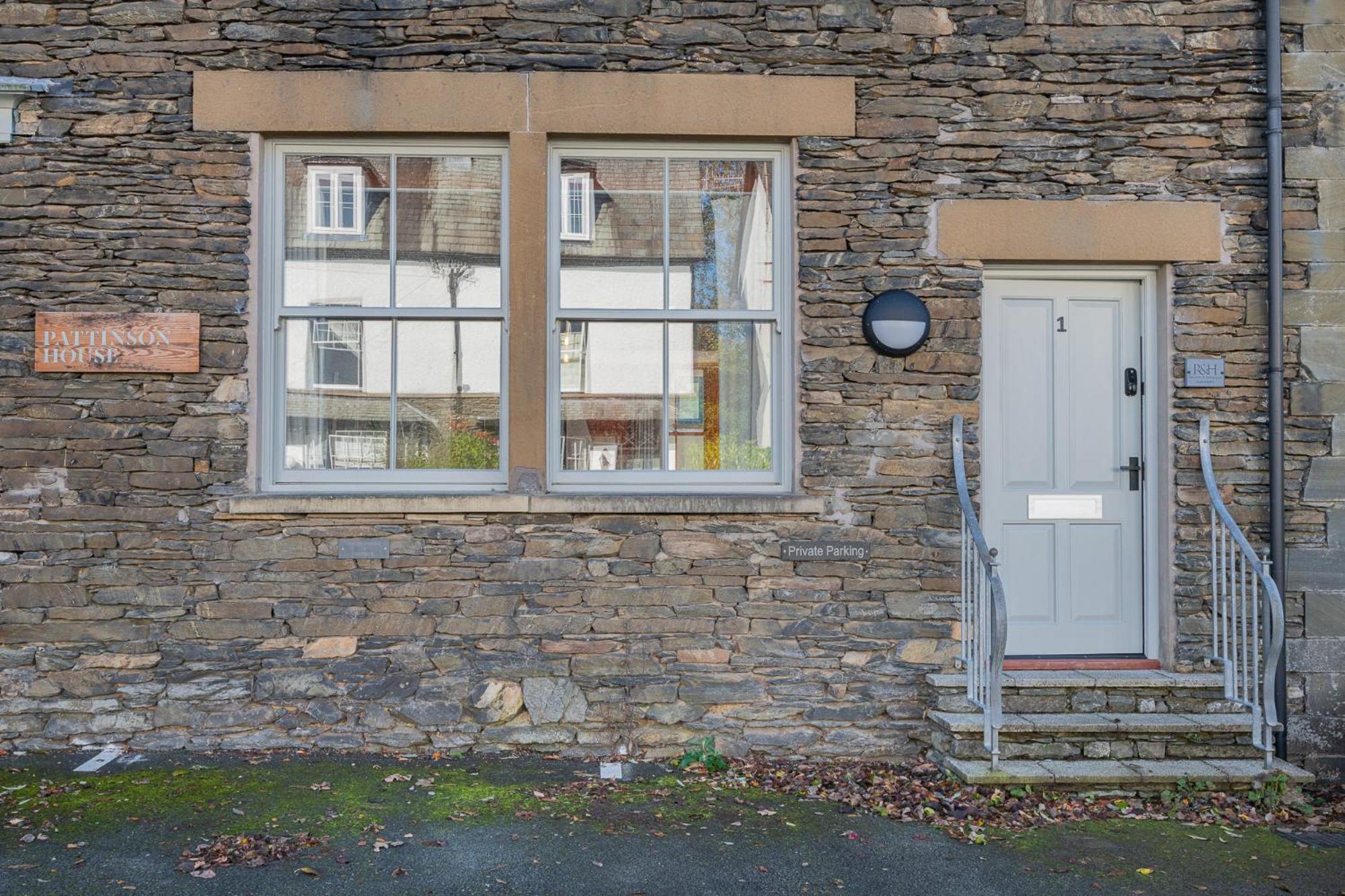 Esperance - Brand New Luxury Studio With Parking Bowness-on-Windermere Exterior foto